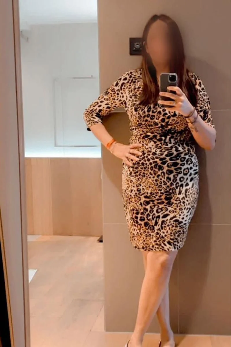 female Call Girls in Surat